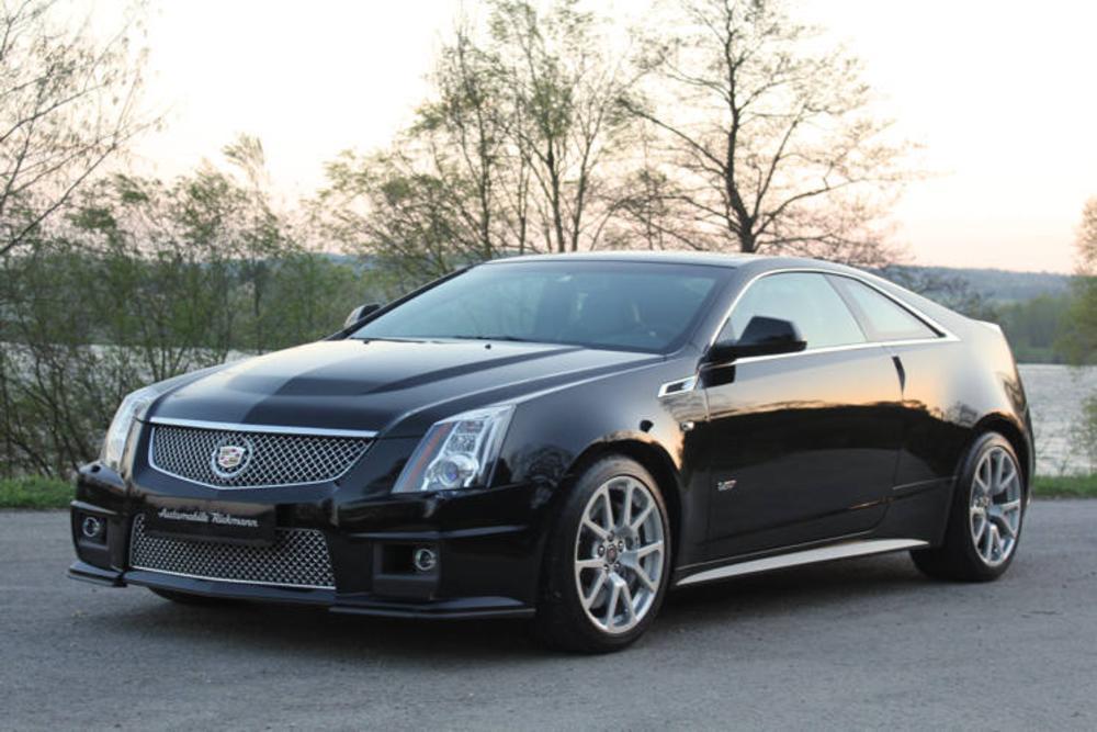 Cadillac CTS-V Supercharged 2011