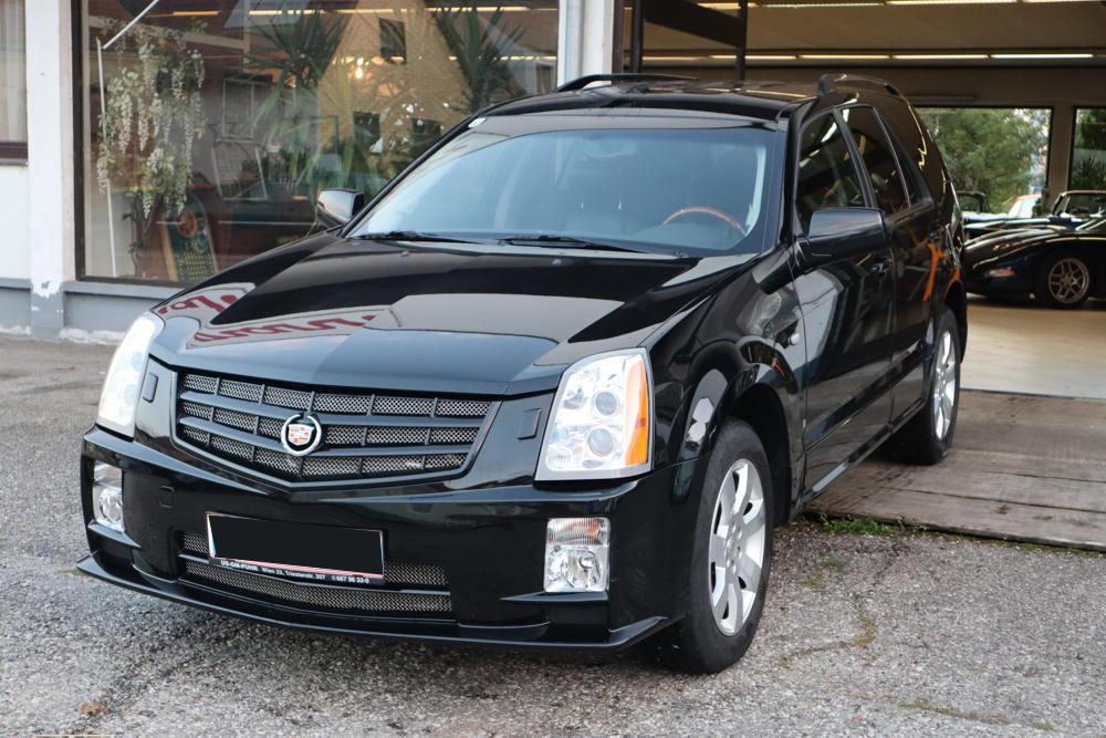 Cadillac SRX 2010 Black Panther